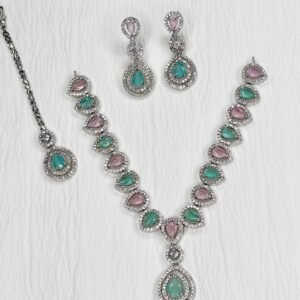Pastel Elegance Three-Piece Jewellery Set - Necklace, Earrings & Headpiece